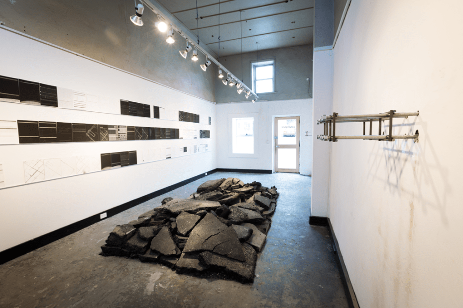 Dirty_Big_Whole_install_Bleach_Vella_1024